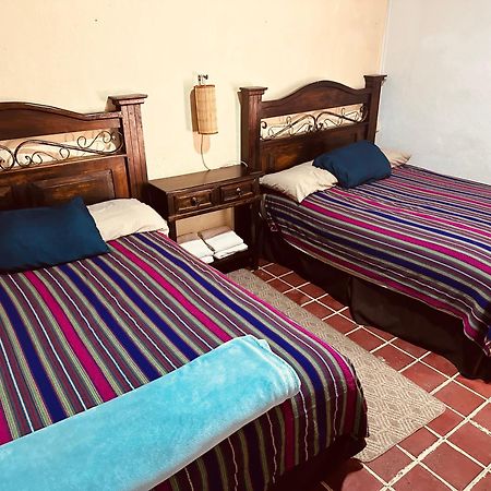 El Extranjero Hostal 안티구아 과테말라 외부 사진