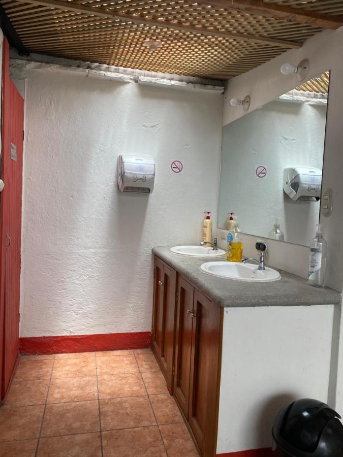 El Extranjero Hostal 안티구아 과테말라 외부 사진
