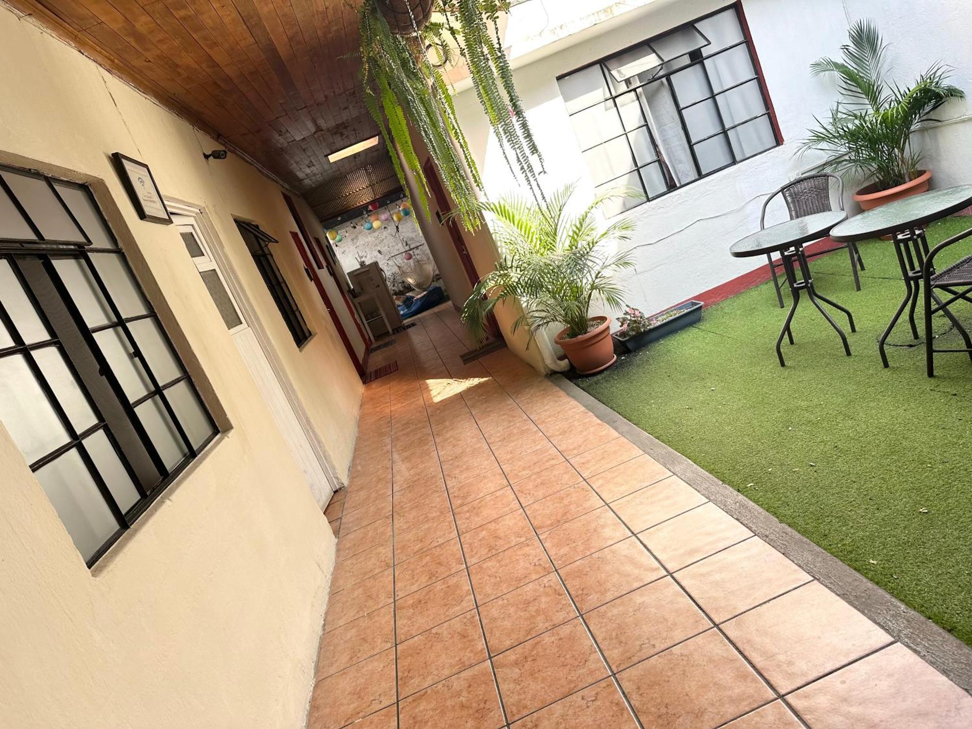 El Extranjero Hostal 안티구아 과테말라 외부 사진